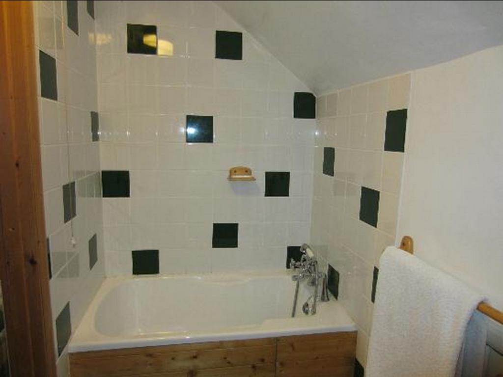Upton Cross B&B Б'юд Номер фото